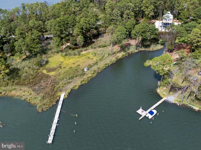 1307 BROADVIEW DR, Cambridge, MD 21613