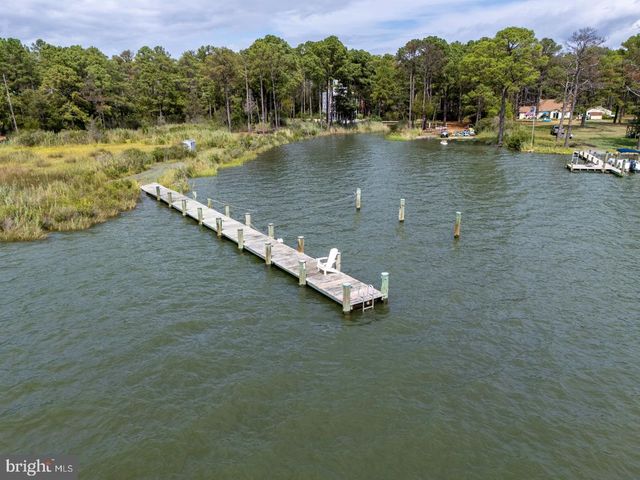 1307 BROADVIEW DR, Cambridge, MD 21613