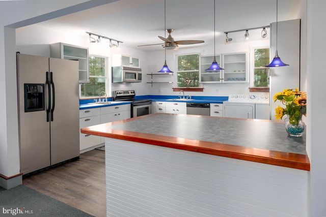 1307 BROADVIEW DR, Cambridge, MD 21613