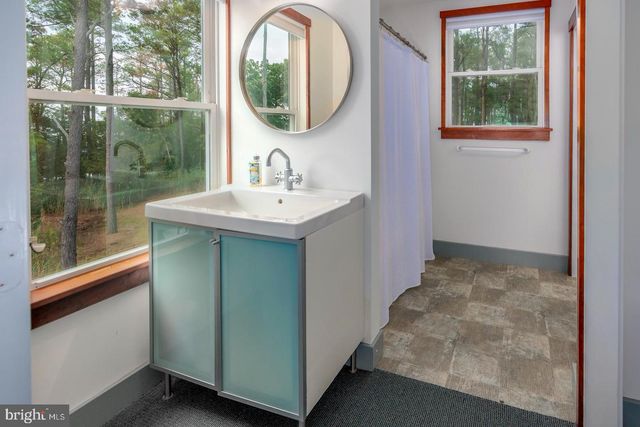 1307 BROADVIEW DR, Cambridge, MD 21613