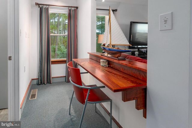 1307 BROADVIEW DR, Cambridge, MD 21613