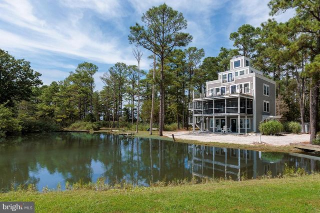 1307 BROADVIEW DR, Cambridge, MD 21613