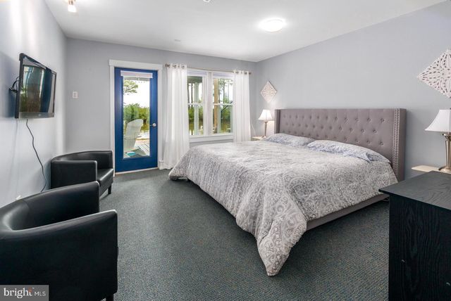 1307 BROADVIEW DR, Cambridge, MD 21613