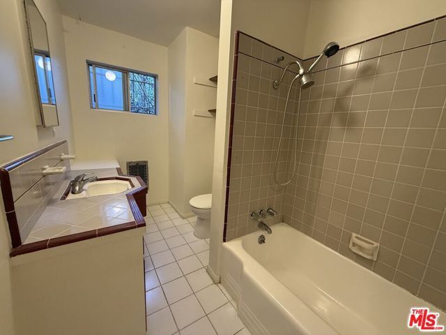 4322 Berryman Avenue, Los Angeles, CA 90066