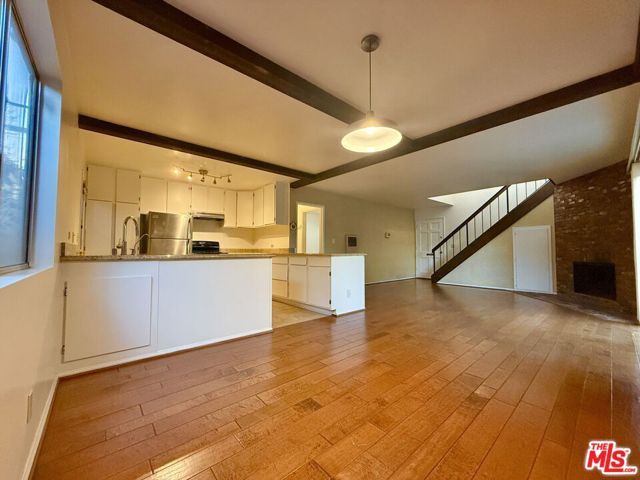 4322 Berryman Avenue, Los Angeles, CA 90066