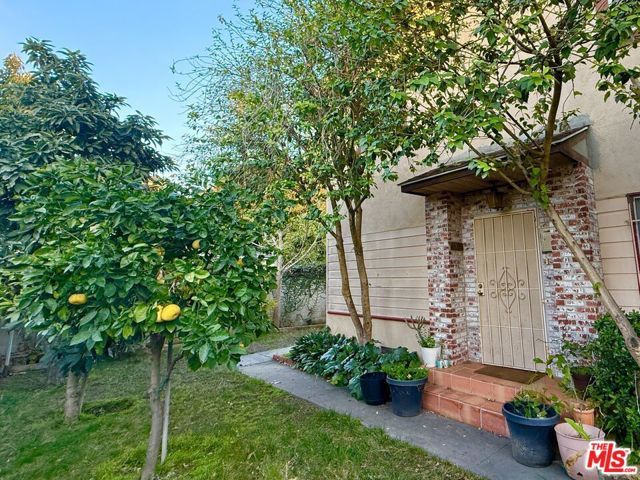 4322 Berryman Avenue, Los Angeles, CA 90066
