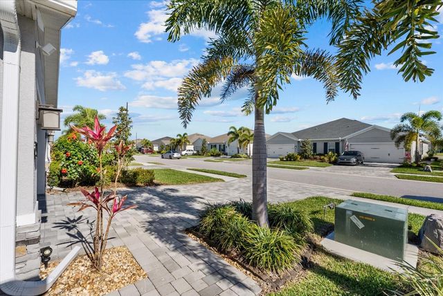 16342 COCONUT PALM DRIVE, Port Charlotte, FL 33953