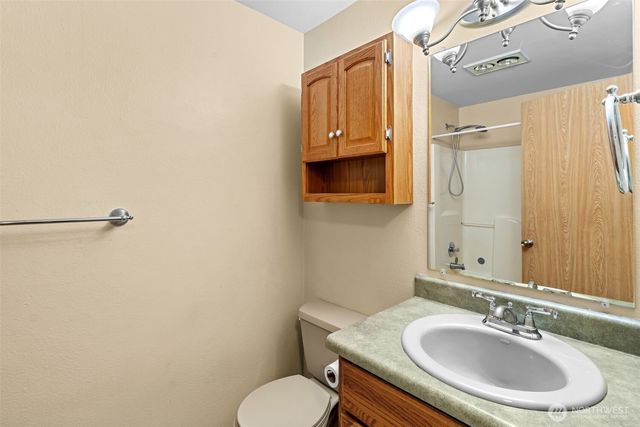 317 Williams Boulevard NW, Orting, WA 98360
