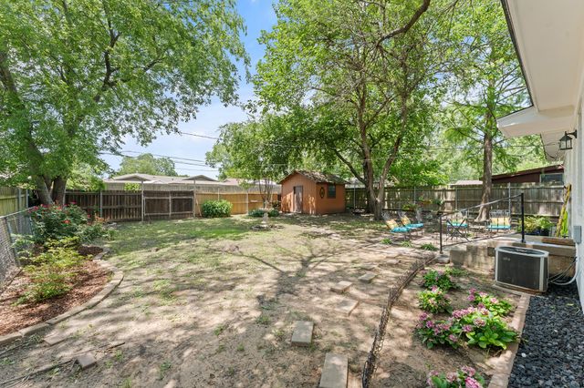 1413 Belmont Street, Mesquite, TX 75149