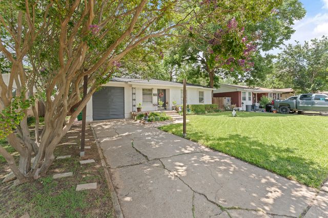 1413 Belmont Street, Mesquite, TX 75149