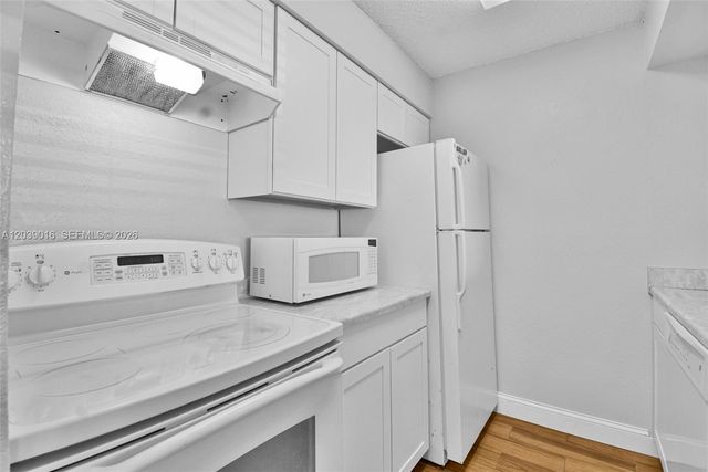 2866 S University Drive 5105, Davie, FL 33328