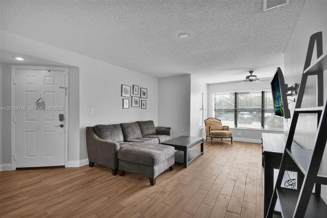 2866 S University Drive 5105, Davie, FL 33328