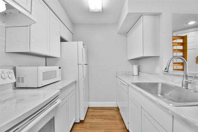 2866 S University Drive 5105, Davie, FL 33328
