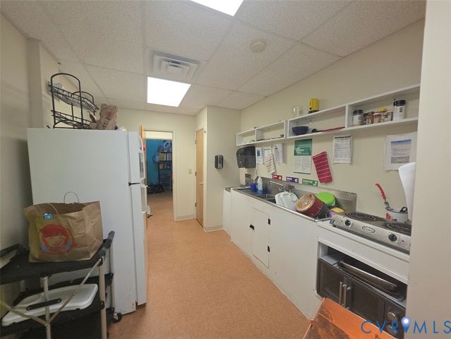 530 S Crater Rd, Petersburg, VA 23803