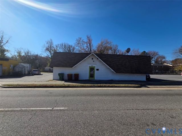 530 S Crater Rd, Petersburg, VA 23803