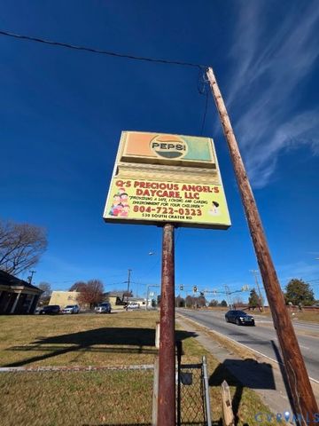 530 S Crater Rd, Petersburg, VA 23803