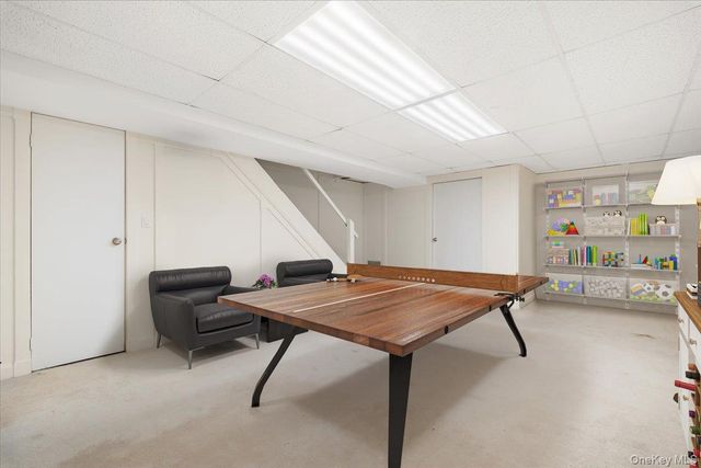 18 Park Drive, Mount Kisco, NY 10549