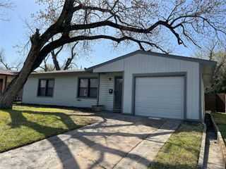 1712 Ida Street, Arlington, TX 76010
