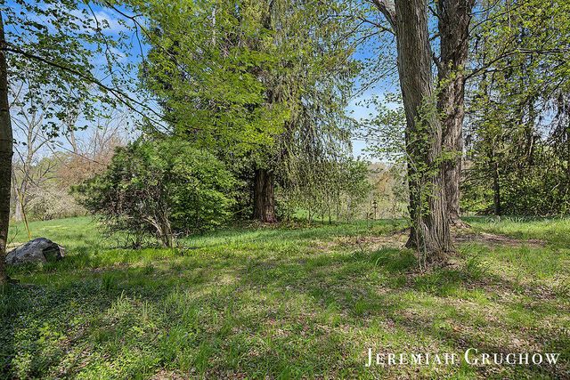 8725 Conservation Street, Ada, MI 49301