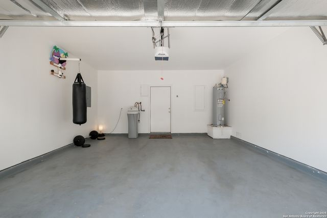 25511 Echo Springs, San Antonio, TX 78260