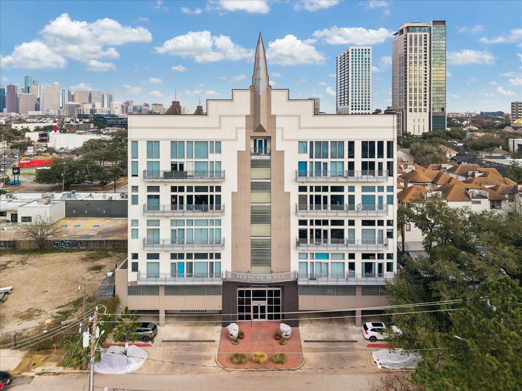 3311 Yupon Street 609, Houston, TX 77006