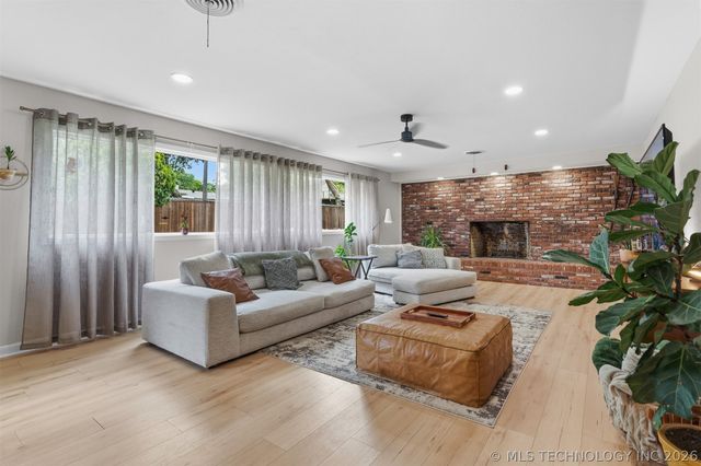 202 Meadow, Ardmore, OK 73401