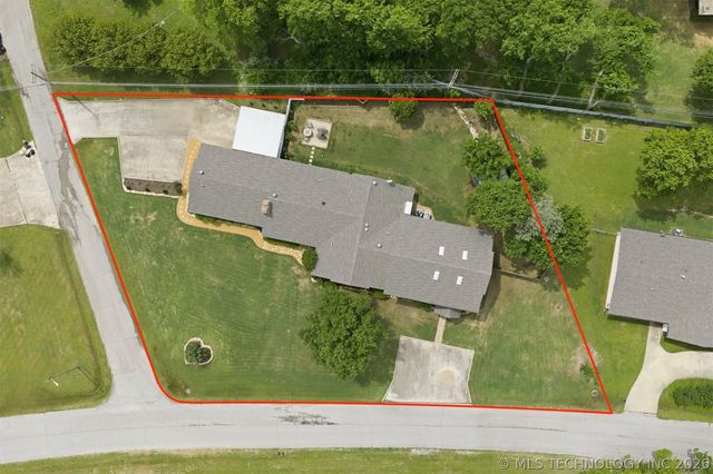 202 Meadow, Ardmore, OK 73401