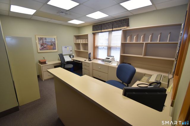 33 Connecticut Boulevard, East Hartford, CT 06108