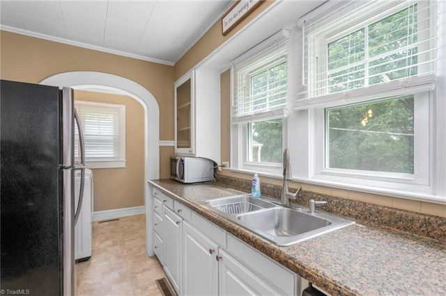 2308 Venie Street, Burlington, NC 27215