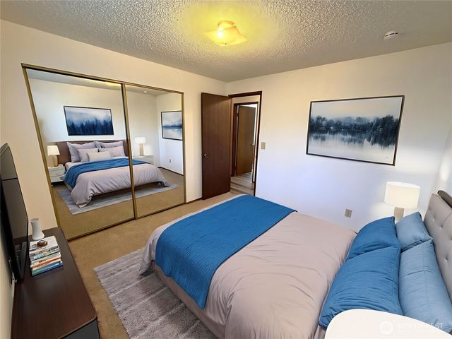 9012 47th Avenue E, Tacoma, WA 98446