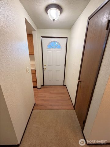 9012 47th Avenue E, Tacoma, WA 98446