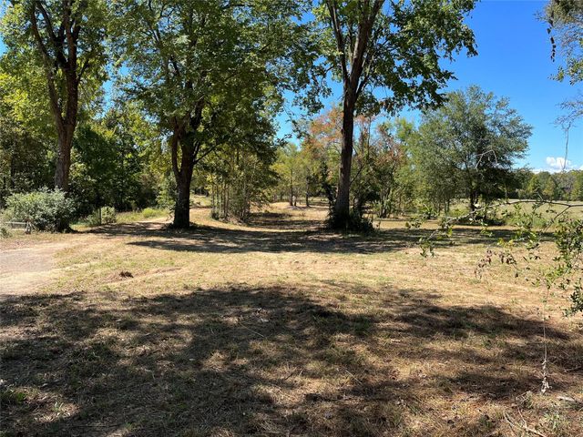 5604 County Road 364 10 Acres, Buffalo, TX 75831