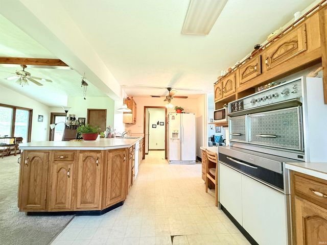 213 N Greenberry Street, Sweetser, IN 46987