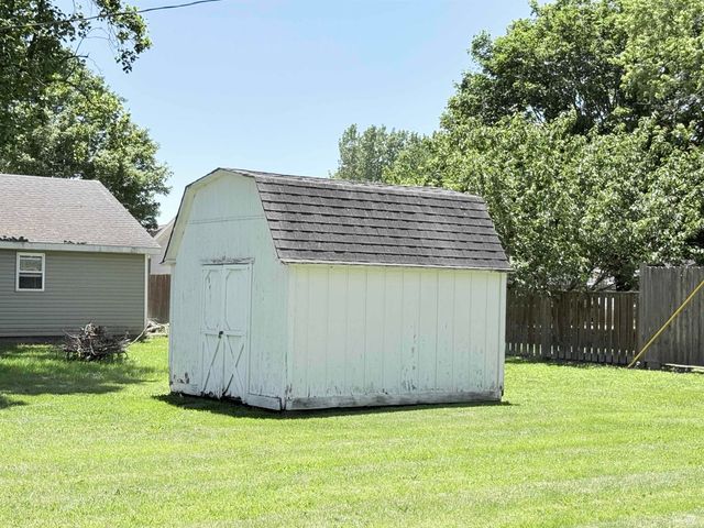 213 N Greenberry Street, Sweetser, IN 46987