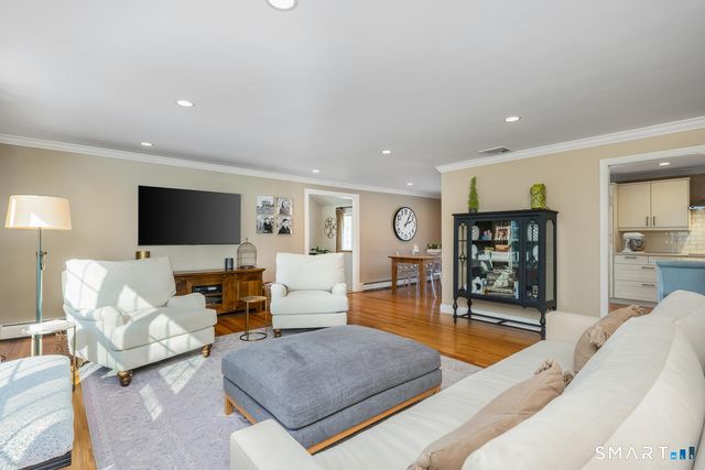 45 Ledgewood Drive, Wilton, CT 06897