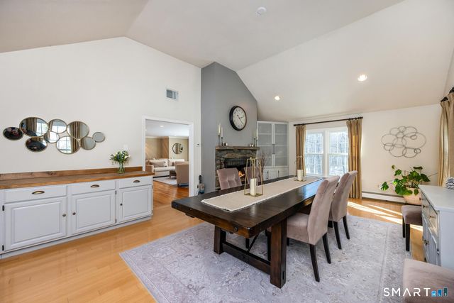 45 Ledgewood Drive, Wilton, CT 06897