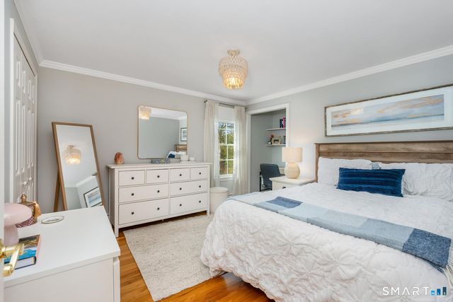 45 Ledgewood Drive, Wilton, CT 06897