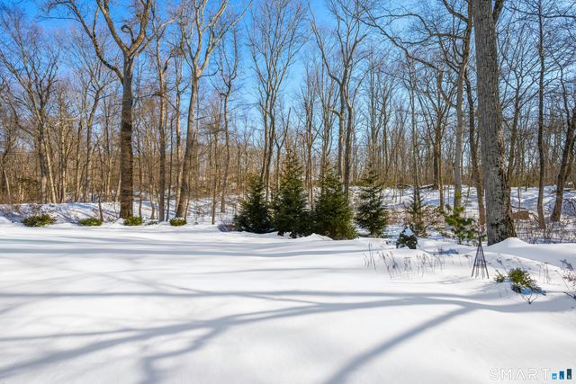 45 Ledgewood Drive, Wilton, CT 06897