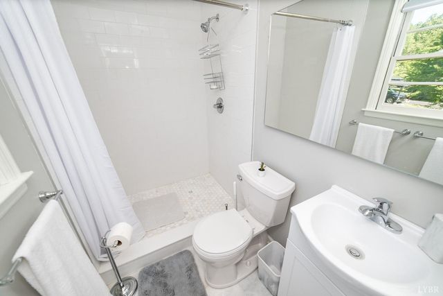 101 Watkins Place, Lynchburg, VA 24502