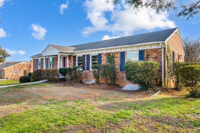 101 Watkins Place, Lynchburg, VA 24502