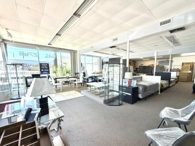 3100 NW 7th Street, Miami, FL 33125