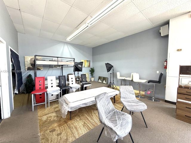 3100 NW 7th Street, Miami, FL 33125