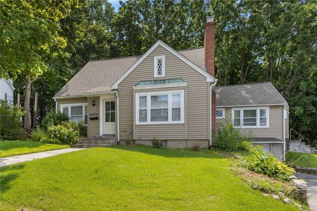 9 Country Parkway, North Providence, RI 02911