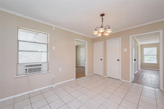 14 Veronica Lane, Huntsville, TX 77340