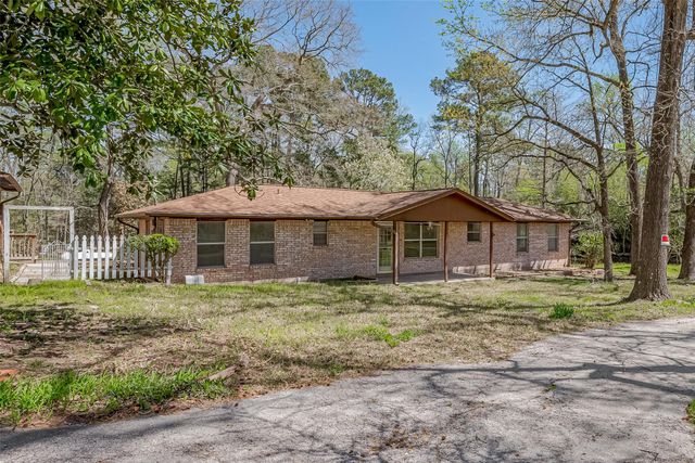 14 Veronica Lane, Huntsville, TX 77340