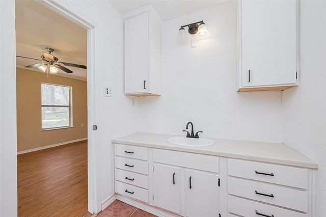 14 Veronica Lane, Huntsville, TX 77340