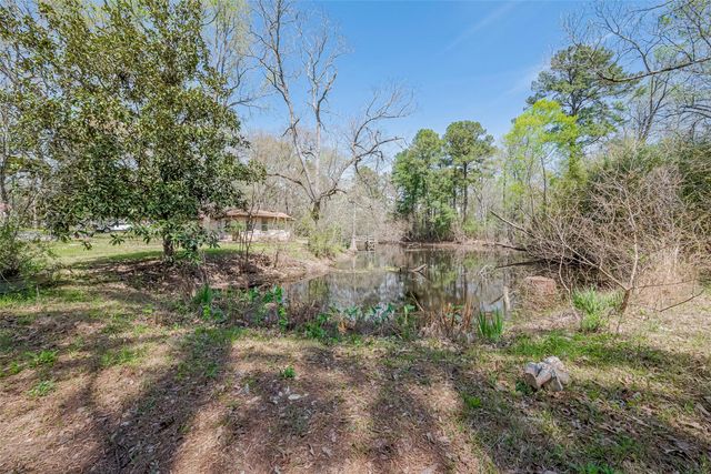 14 Veronica Lane, Huntsville, TX 77340