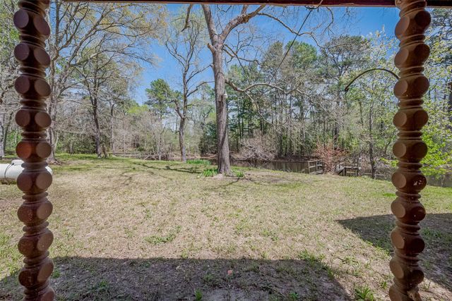 14 Veronica Lane, Huntsville, TX 77340