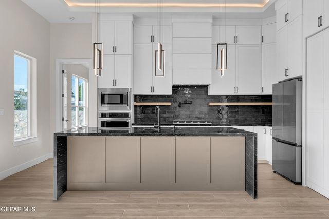 2701 BRADY Place, El Paso, TX 79935