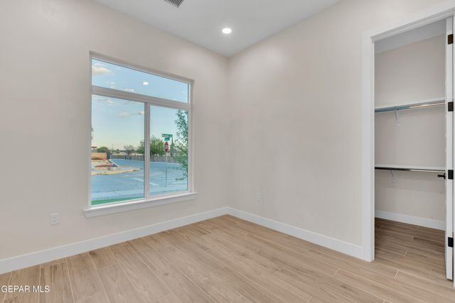 2701 BRADY Place, El Paso, TX 79935